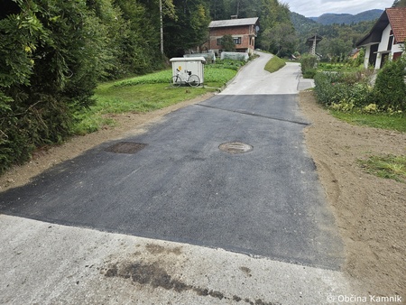 Izvedena dela na javni poti v Lokah (4)